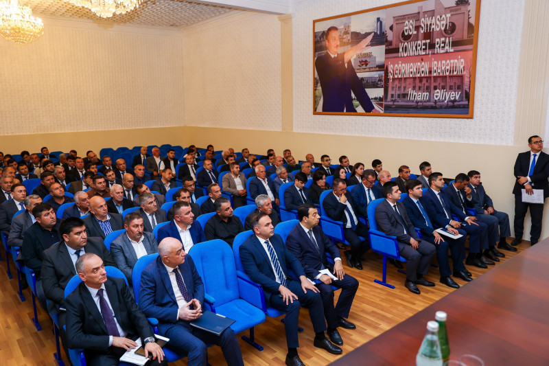 Goranboyda “Aqrar sahədə dövlət dəstəyi mexanizmləri” mövzusunda panel müzakirəsi keçirilib